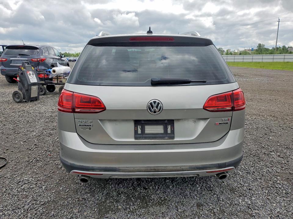 3VWH17AU4HM529841