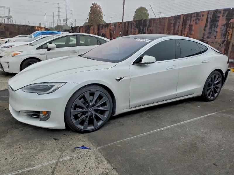 2018 TESLA MODEL S — VIN 5YJSA1E29JF296516
