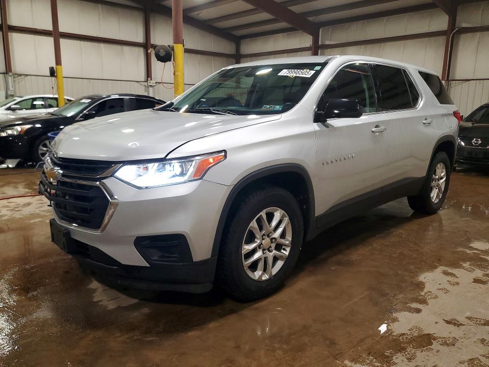 2019 CHEVROLET TRAVERSE — VIN 1GNEVFKW3KJ182356