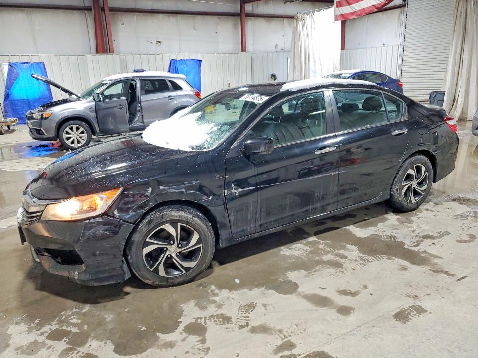 2016 HONDA ACCORD — VIN 1HGCR2F41GA082657