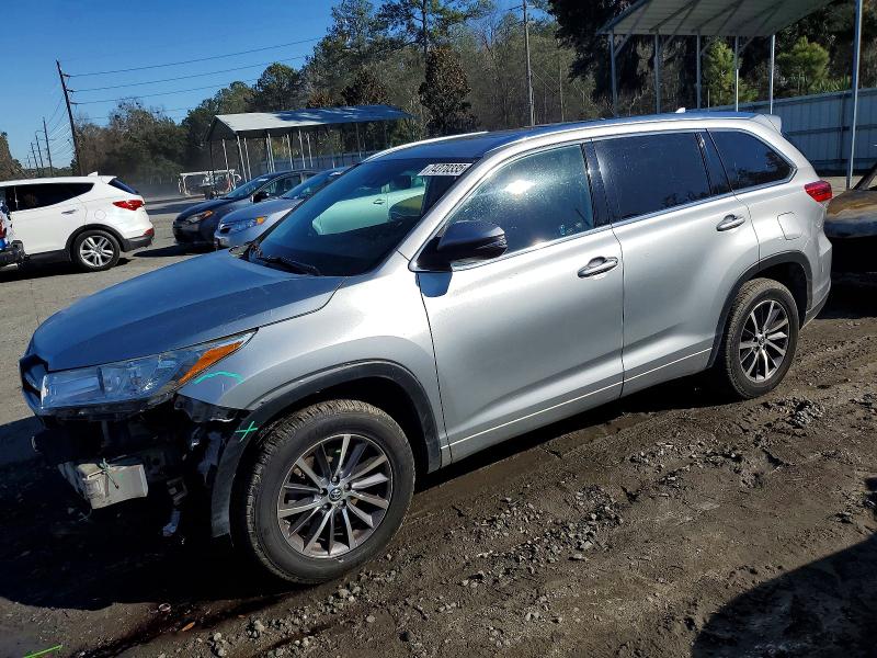2018 TOYOTA HIGHLANDER — VIN 5TDKZRFH4JS546931