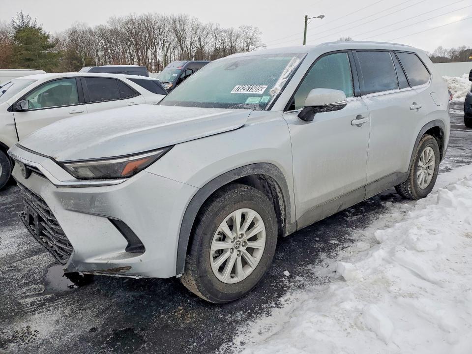 2025 TOYOTA GRAND HIGHLANDER — VIN 5TDAAAB57SS088111