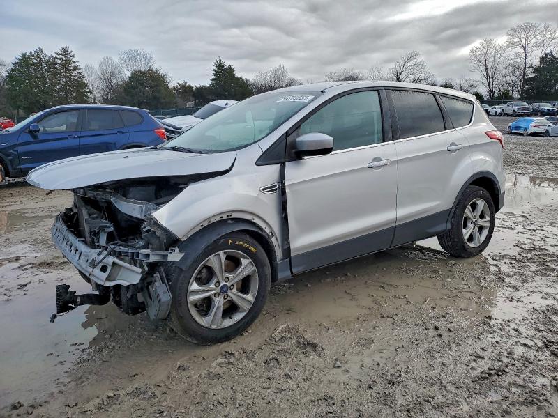 2016 FORD ESCAPE SE — VIN 1FMCU9GX0GUB88798
