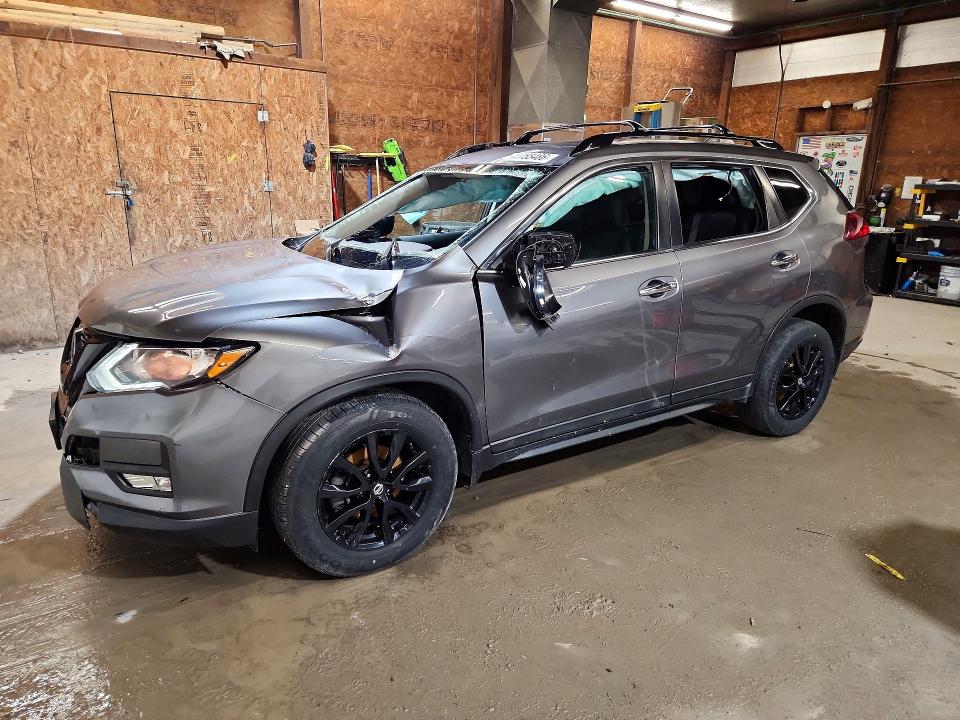 2018 NISSAN ROGUE — VIN 5N1AT2MV8JC767751