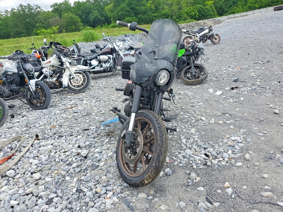 1HD1YWK14MB067960
