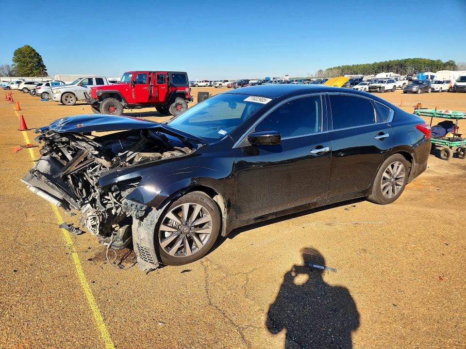 2017 NISSAN ALTIMA — VIN 1N4AL3AP5HC294617