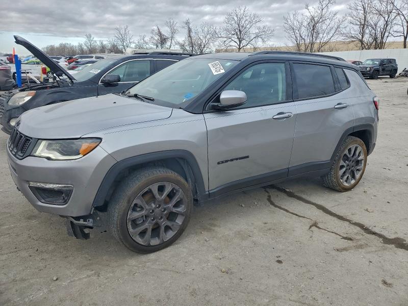 2019 JEEP COMPASS — VIN 3C4NJDCB1KT669875