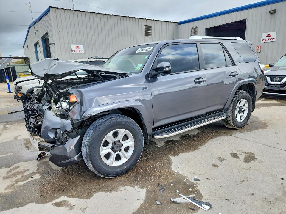 2018 TOYOTA 4RUNNER — VIN JTEZU5JR7J5168952