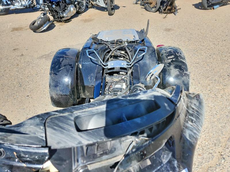 1HD1MAF1XRB861927