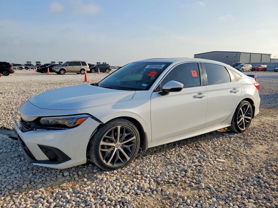 2HGFE1F99RH303165