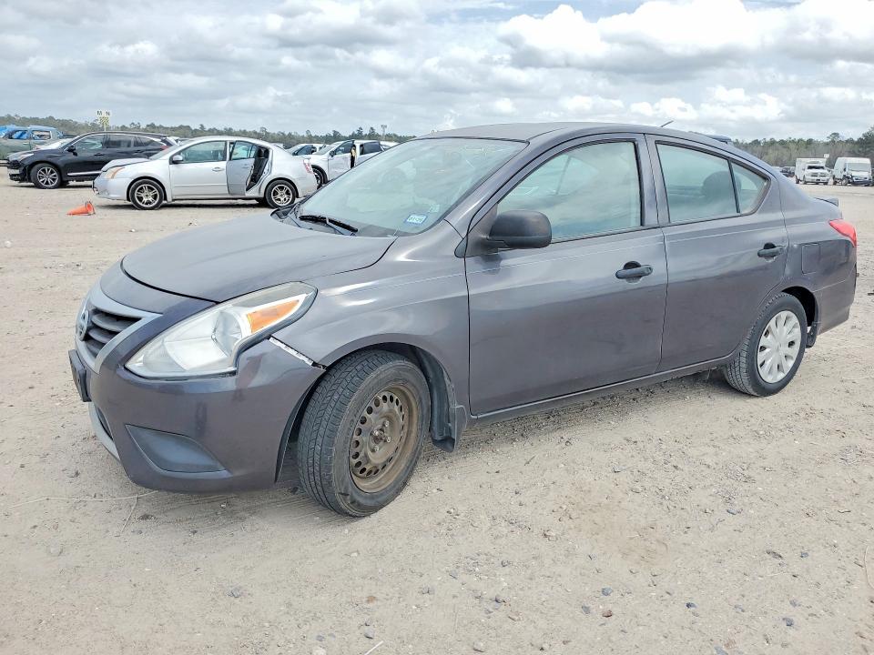 2015 NISSAN VERSA — VIN 3N1CN7AP3FL834619
