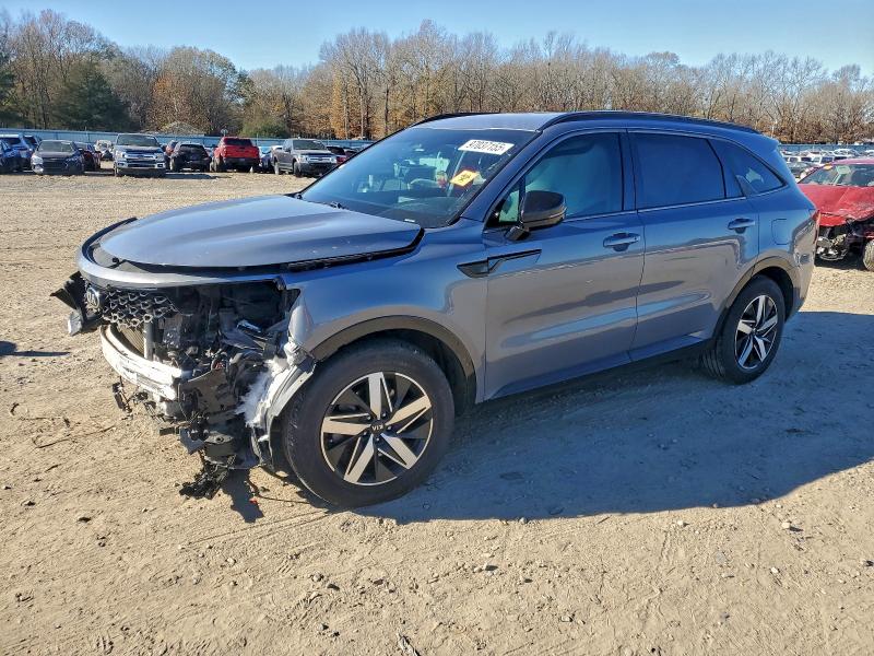 2021 KIA SORENTO EX — VIN 5XYRH4LF4MG035180
