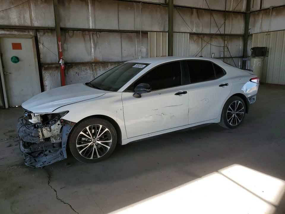 2018 TOYOTA CAMRY — VIN 4T1B11HK4JU136946