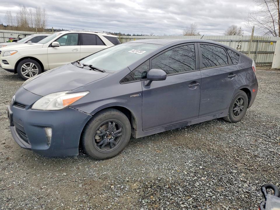 2015 TOYOTA PRIUS — VIN JTDKN3DU8F1974353