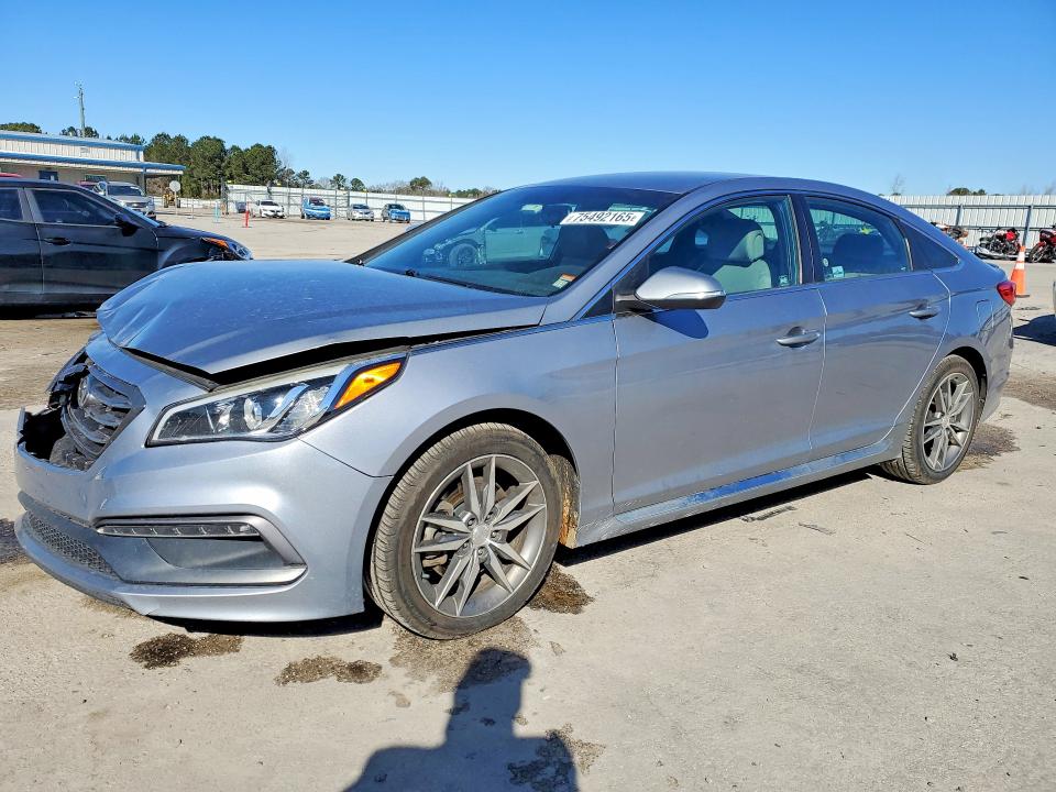 2017 HYUNDAI SONATA — VIN 5NPE34AB4HH520270