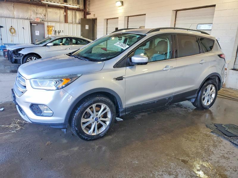 2017 FORD ESCAPE SE — VIN 1FMCU0GD4HUC63344