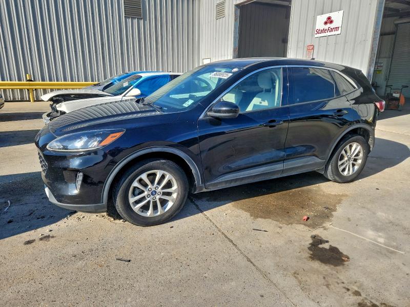 2020 FORD ESCAPE SE — VIN 1FMCU0G69LUA23314