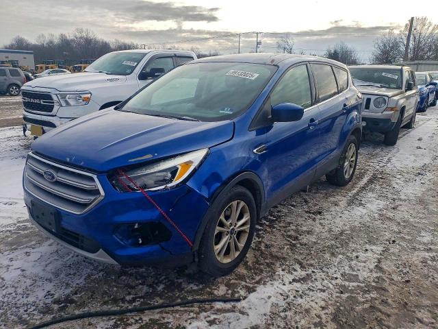 2017 FORD ESCAPE SE — VIN 1FMCU9GD2HUA18059