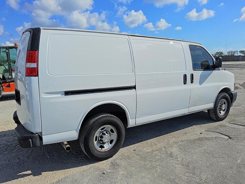 1GCWGAFP6M1302022