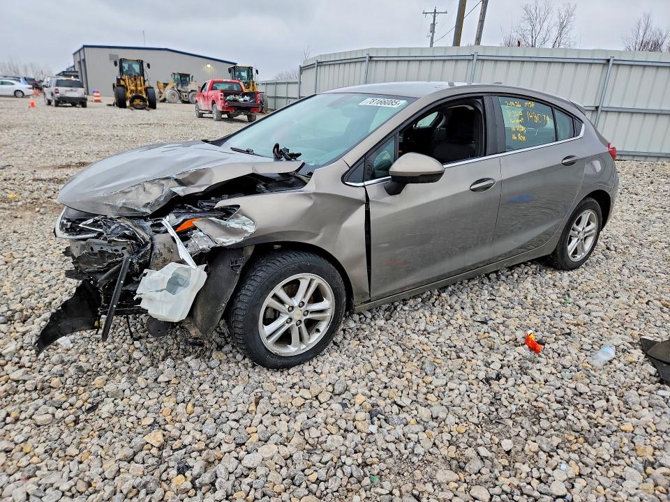 2018 CHEVROLET CRUZE — VIN 3G1BE6SM6JS523510