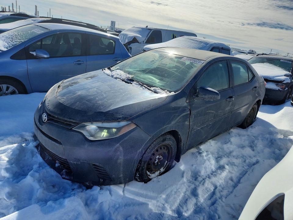 2015 TOYOTA COROLLA — VIN 2T1BURHE8FC239635