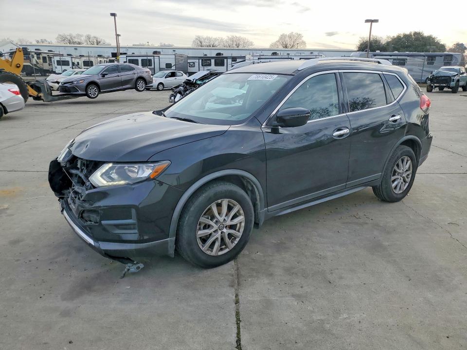 2018 NISSAN ROGUE — VIN KNMAT2MT9JP612539
