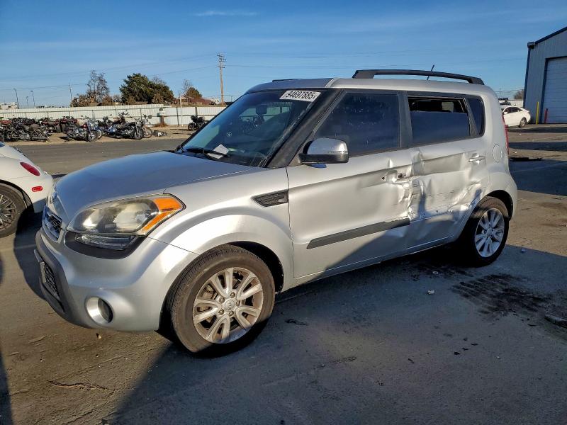 2013 KIA SOUL + — VIN KNDJT2A65D7763655