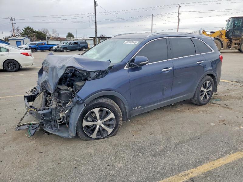 2016 KIA SORENTO EX — VIN 5XYPHDA53GG067155