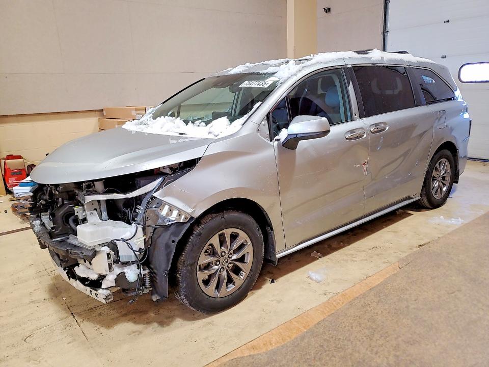 2023 TOYOTA SIENNA — VIN 5TDJSKFC0PS083500