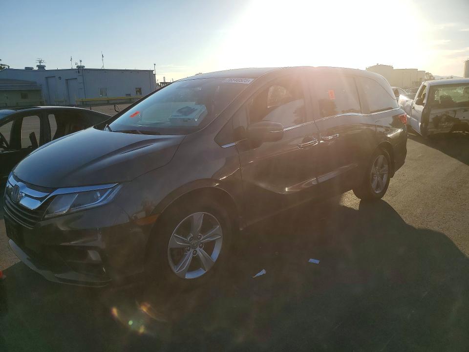 2018 HONDA ODYSSEY — VIN 5FNRL6H55JB053880