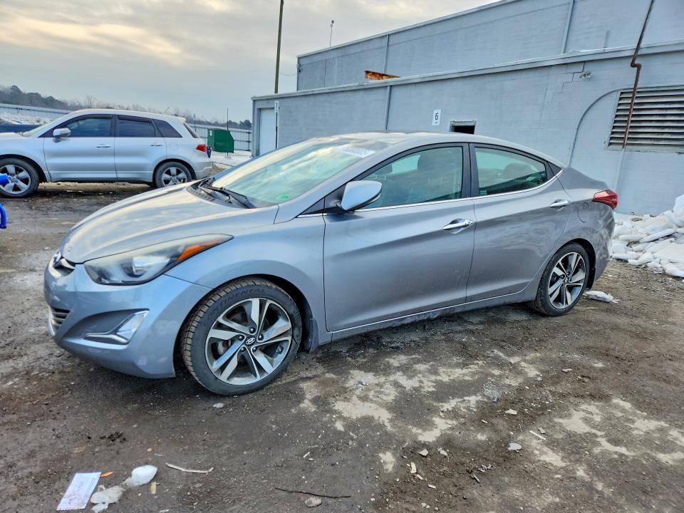 2015 HYUNDAI ELANTRA SE — VIN KMHDH4AE2FU343384