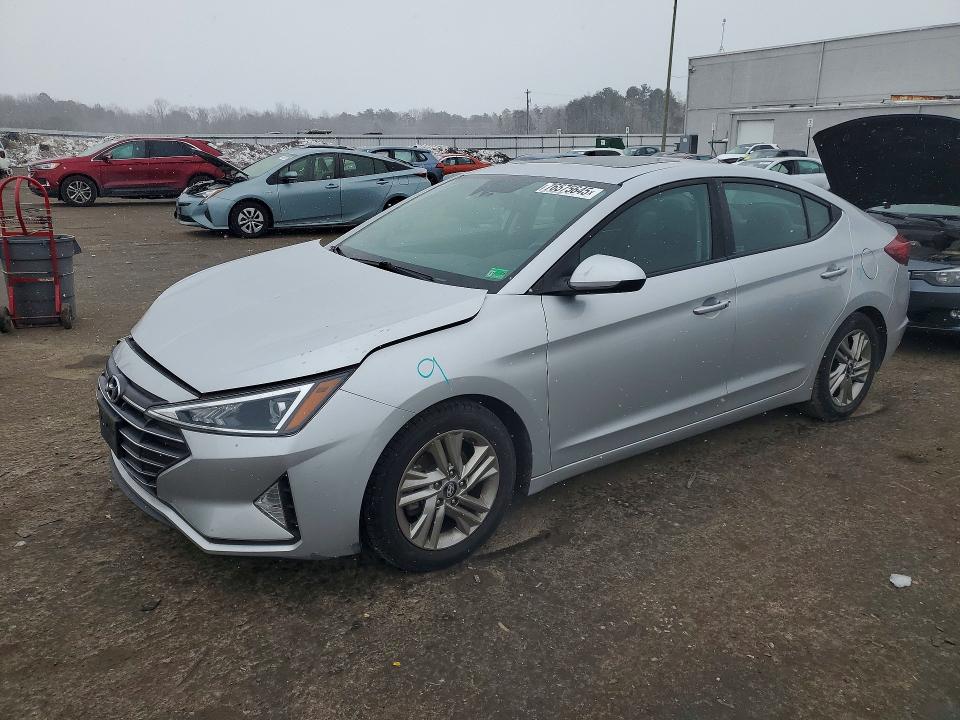 2019 HYUNDAI ELANTRA — VIN 5NPD84LF6KH433765