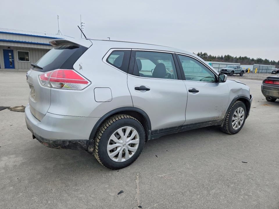 JN8AT2MT2GW022931