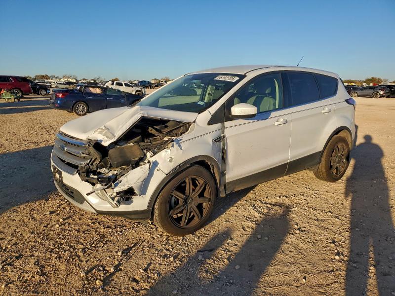 2017 FORD ESCAPE SE — VIN 1FMCU0GD8HUA08793