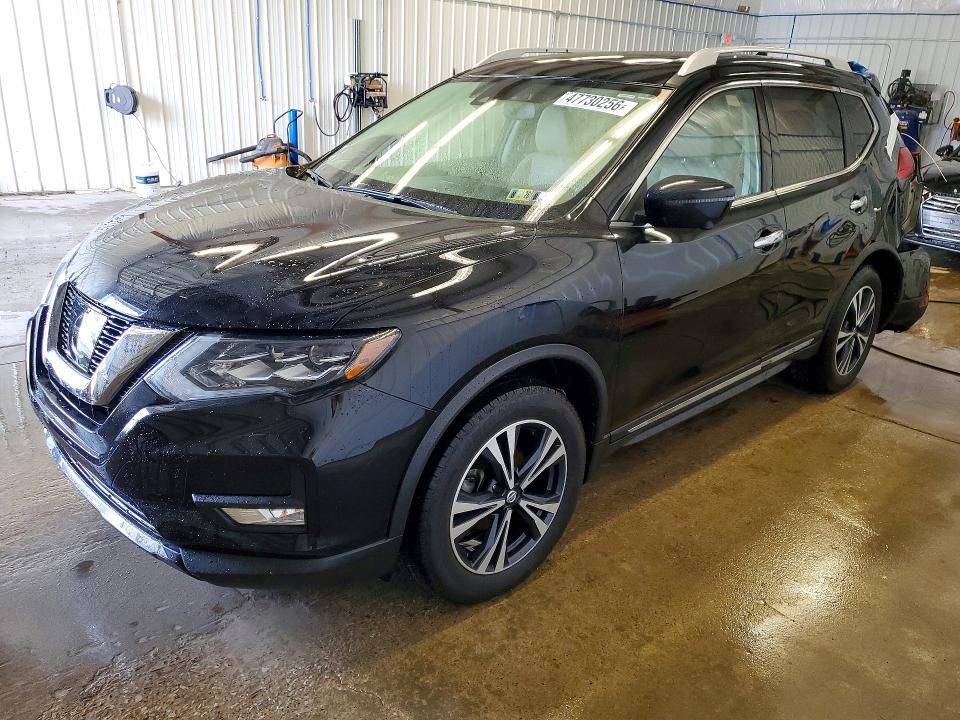 2017 NISSAN ROGUE — VIN JN8AT2MV8HW022032
