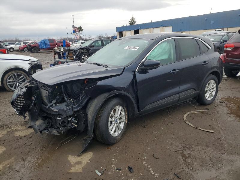 2021 FORD ESCAPE SE — VIN 1FMCU9BZ4MUB11727