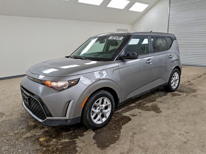 2023 KIA SOUL LX — VIN KNDJ23AU8P7850915