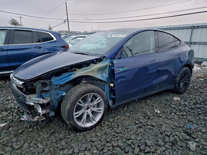 2023 TESLA MODEL Y — VIN 7SAYGDEDXPF923666