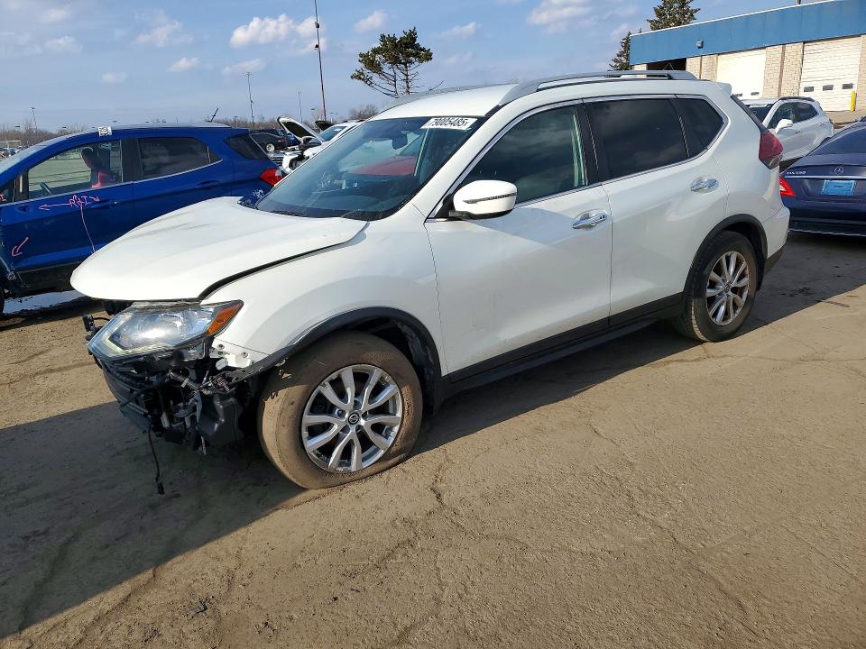 2018 NISSAN ROGUE — VIN 5N1AT2MT4JC820248