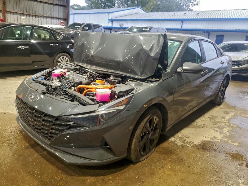2023 HYUNDAI ELANTRA BL — VIN KMHLM4AJ2PU088385