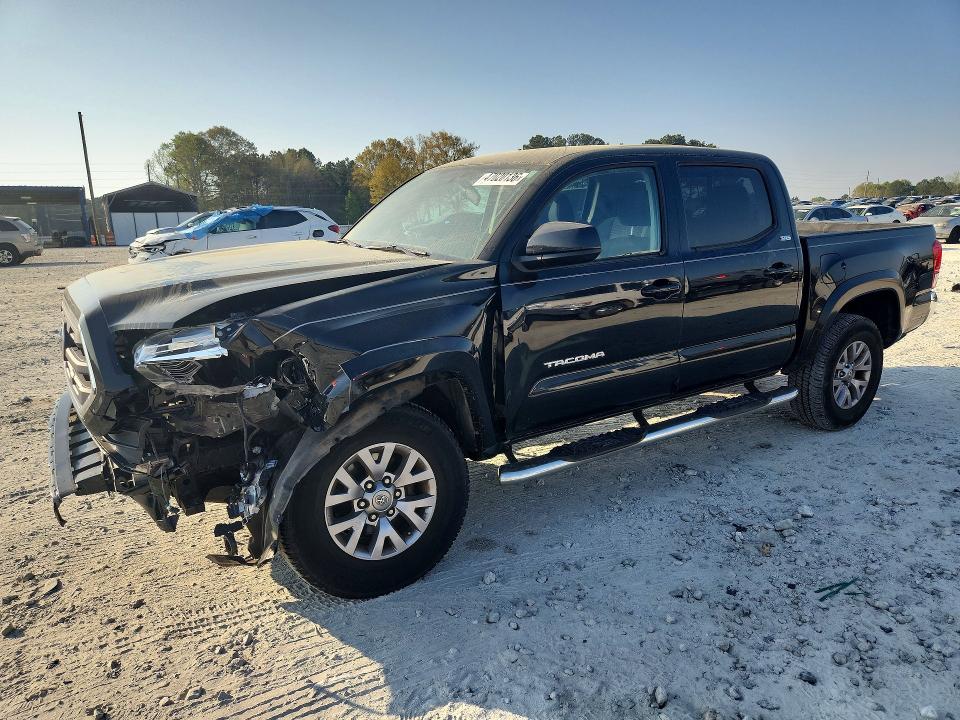 2017 TOYOTA TACOMA — VIN 5TFAX5GN7HX074453