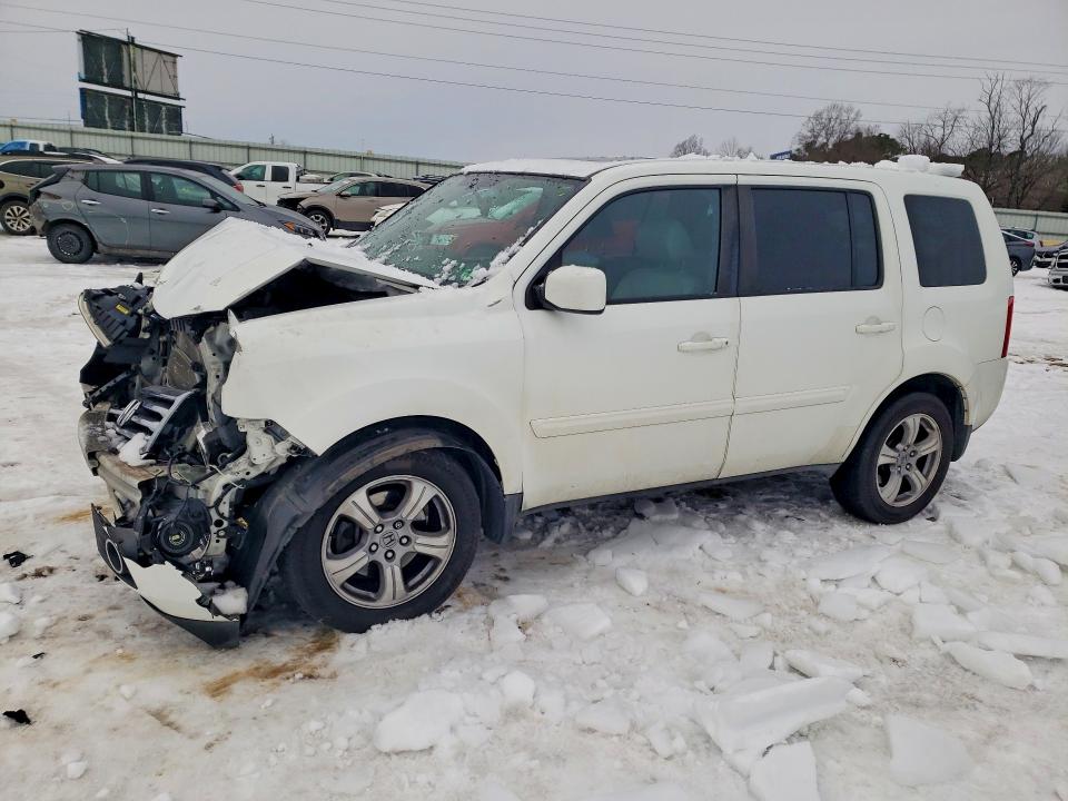 2015 HONDA PILOT — VIN 5FNYF4H53FB021217