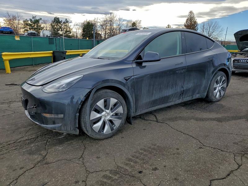 2024 TESLA MODEL Y — VIN 7SAYGAEE5RF090840