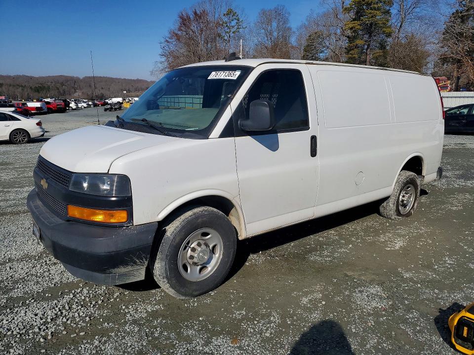 2019 CHEVROLET EXPRESS G — VIN 1GCWGAFP3K1167496