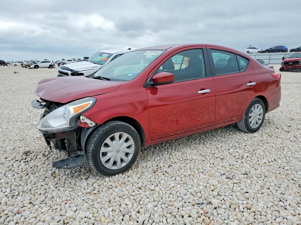 3N1CN7AP3HK430812