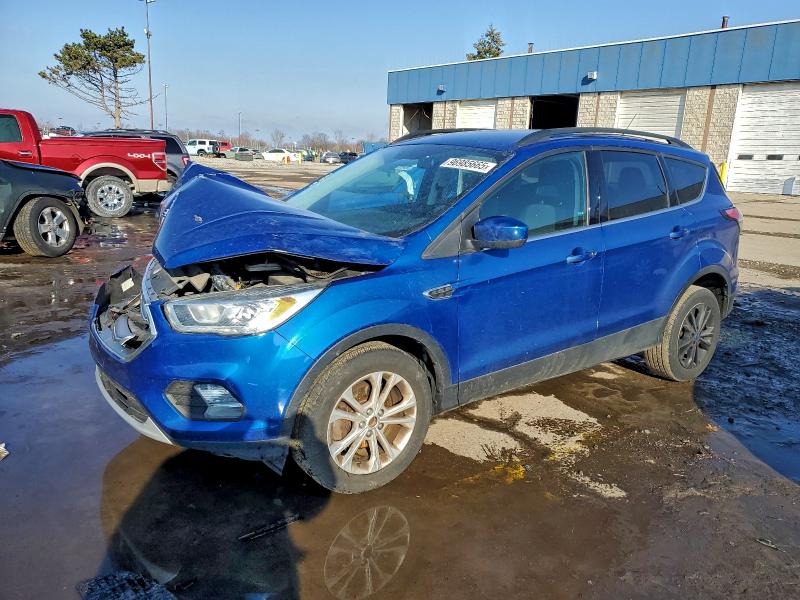 2017 FORD ESCAPE SE — VIN 1FMCU0GD1HUF05524