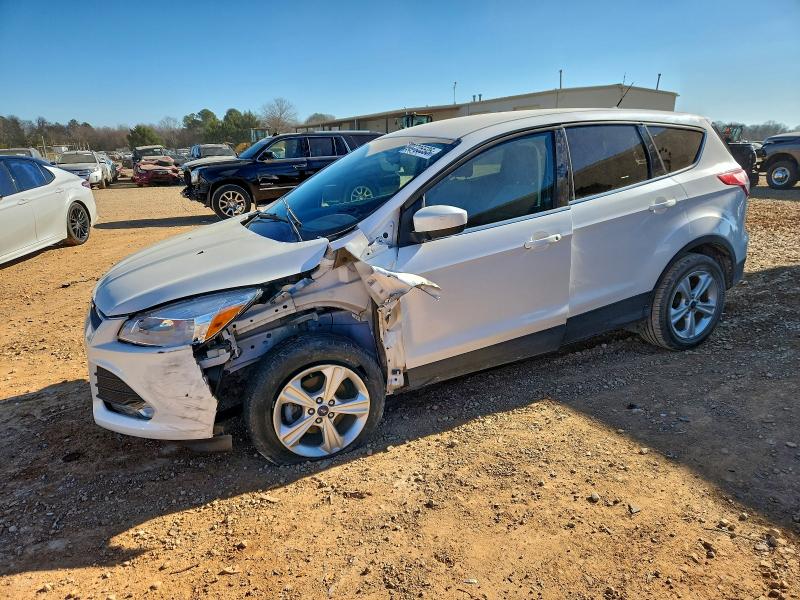 2013 FORD ESCAPE SE — VIN 1FMCU0GX5DUA03622