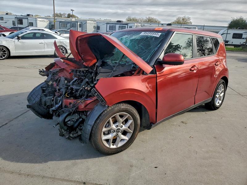 2021 KIA SOUL LX — VIN KNDJ23AU7M7754608