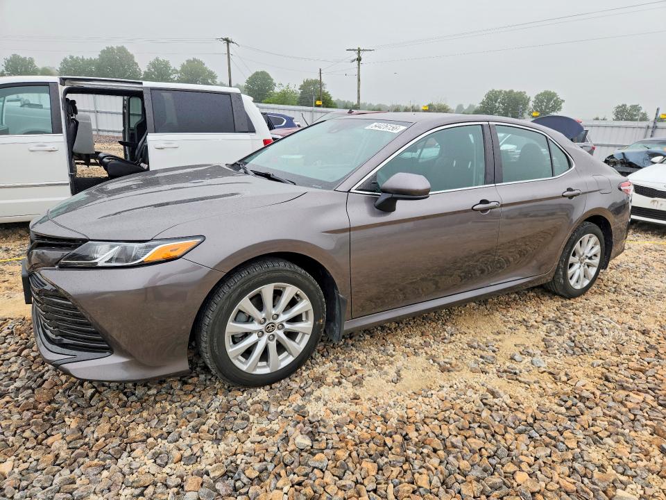 2020 TOYOTA CAMRY — VIN 4T1C11AK3LU977142