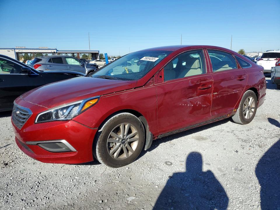 2016 HYUNDAI SONATA SE — VIN 5NPE24AF2GH431530